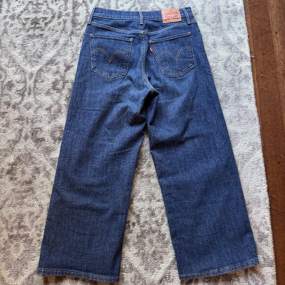 Levi's Mile High Cropped Wide Leg Jeans - Picture 2 of 10